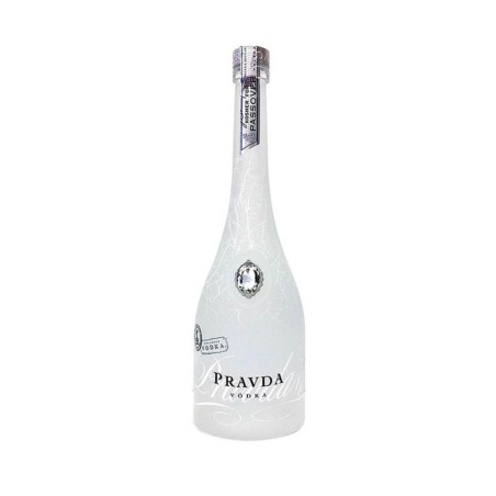 PRAVDA KOSHER FOR PASSOVER VODKA 0,7L 40%