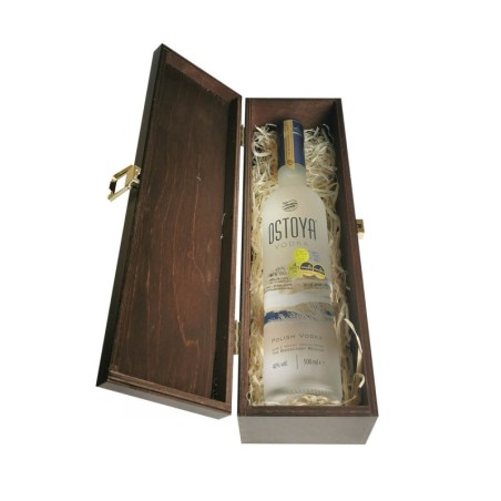 OSTOYA VODKA 0,5L 40% W SKRZYNCE DREWNIANEJ