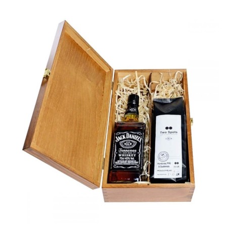 JACK DANIEL'S WHISKY 0,7L 40% W SKRZYNCE DREWNIANEJ + KAWA 