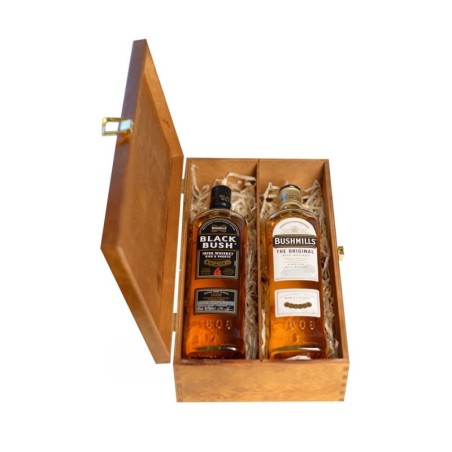 ZESTAW DWÓCH WHISKEY BUSHMILLS W SKRZYNCE DREWNIANEJ 