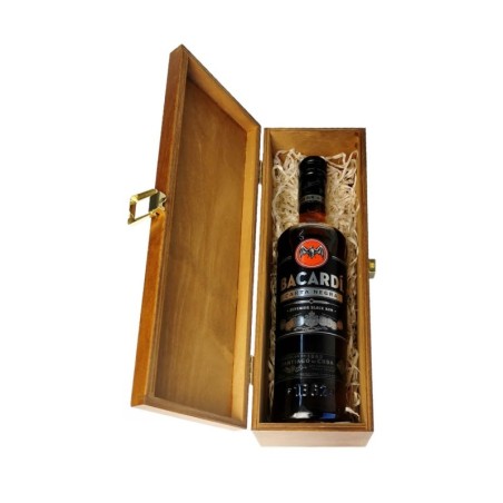 BACARDI CARTA NEGRA RUM 0,7L 37,5% W SKRZYNCE DREWNIANEJ