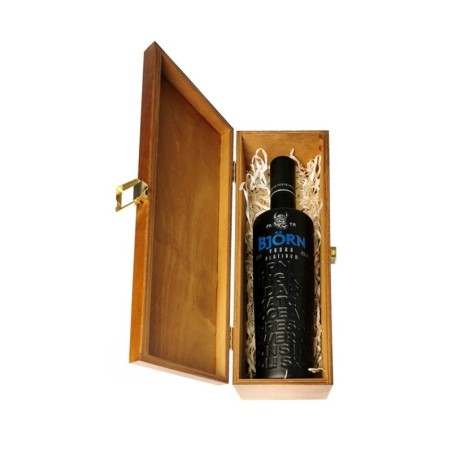 BJÖRN BLACK PLATINUM VODKA 0,7L 40% W SKRZYNCE DREWNIANEJ