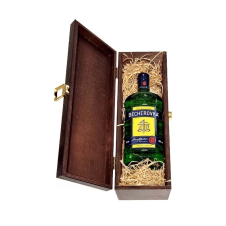 BECHEROVKA ORIGINAL LIKIER ZIOŁOWY 0,5L 38% W SKRZYNCE DREWNIANEJ